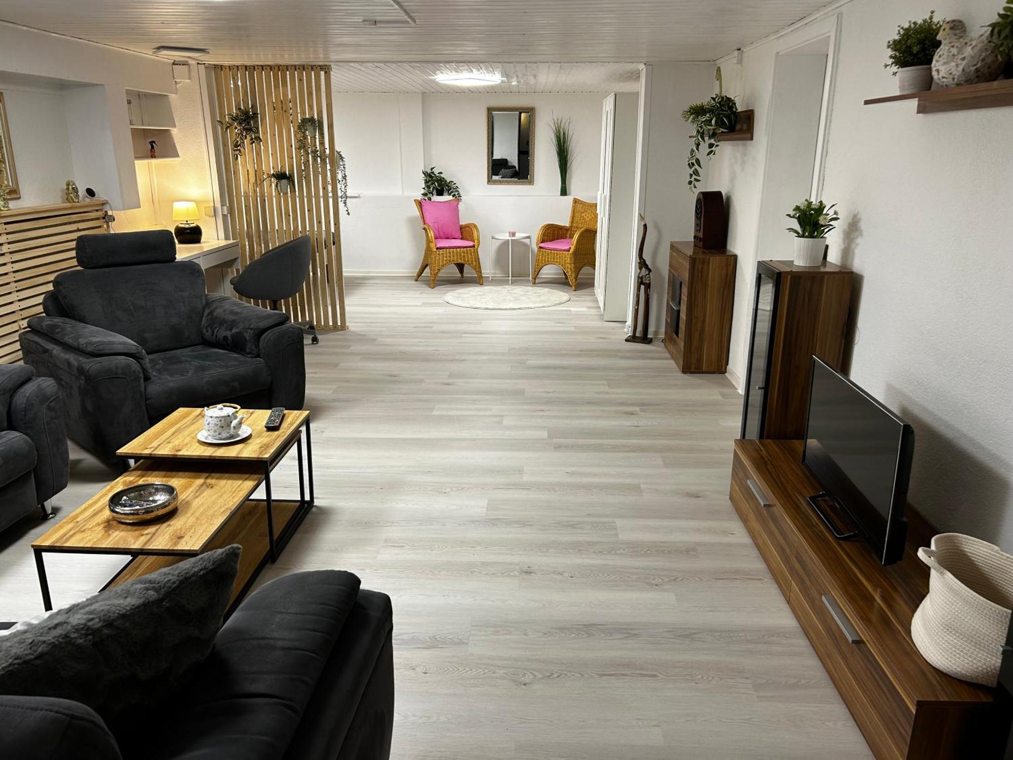 Guidos Place Souterrain Apartment Weissenthurm Exterior photo